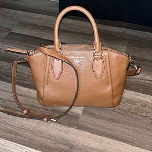 Michael Kors crossbody